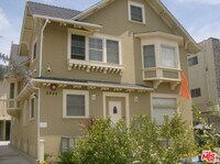 Building Photo - 2646 Ellendale Pl