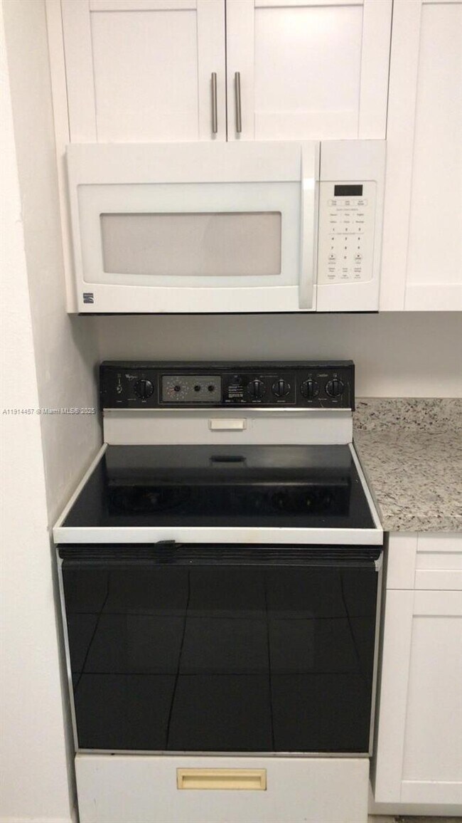 Building Photo - 1750 NW 55th Ave