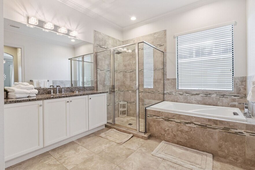 Building Photo - 7423 Sparkling Ct