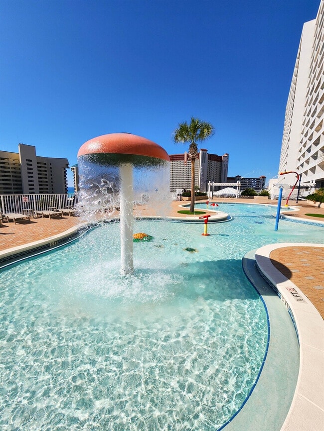 Building Photo - 102 Gulfside Ct