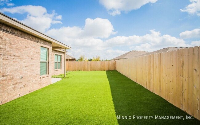 Building Photo - 2154 Kirksey Ave