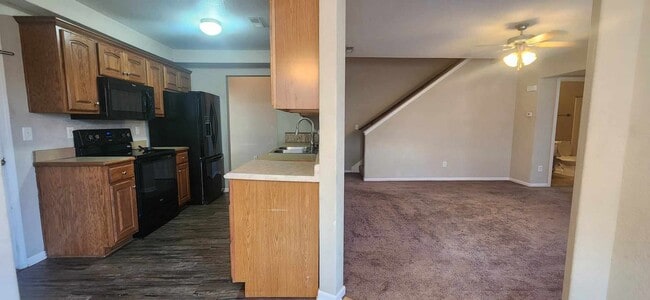 Building Photo - Spacious Home for Rent