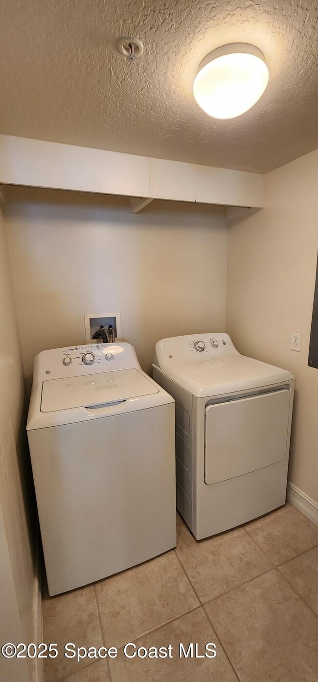 Building Photo - 134 Starboard Ln