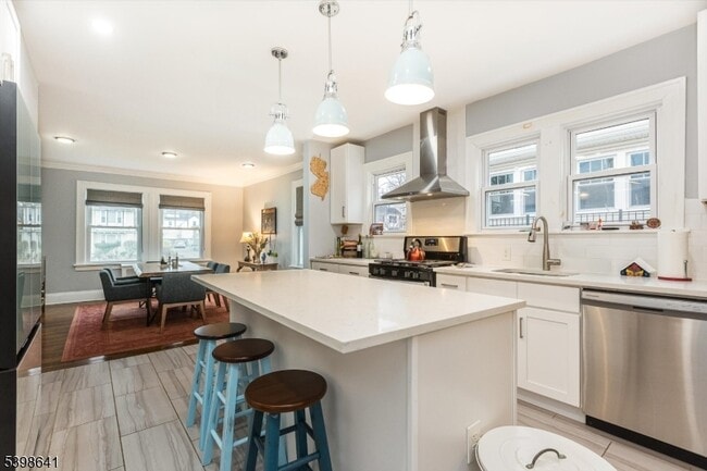 Building Photo - 169 Heywood Ave