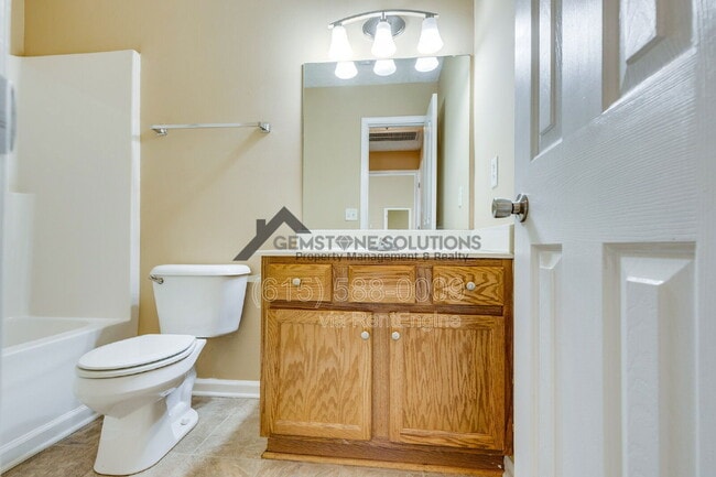 Building Photo - 1418 Owasa Trail