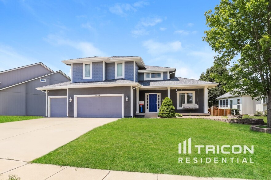 Primary Photo - 5004 Woodstock St