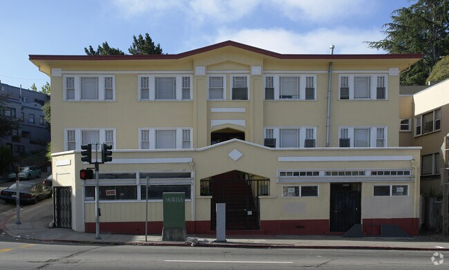Building Photo - 3232-3242 Park Blvd