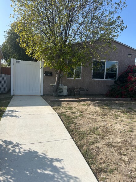 Primary Photo - 6219 Cleon Ave