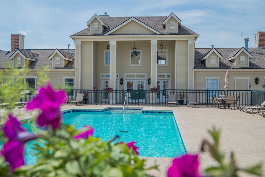 Primary Photo - Villas at Stonebridge I and II