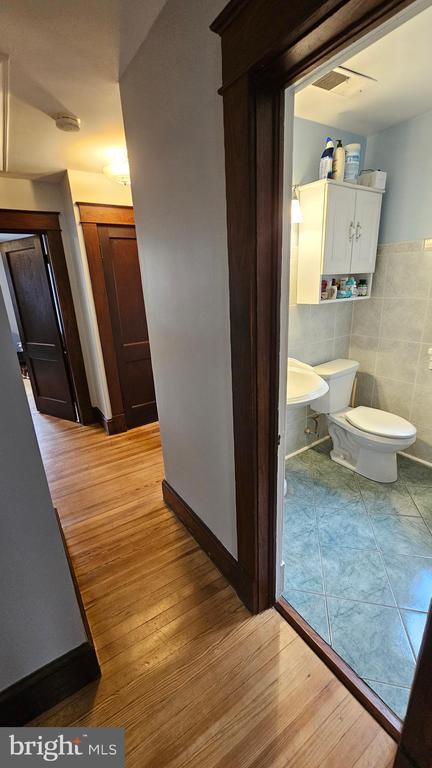 Building Photo - 205 3rd Ave SW