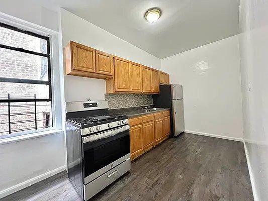 Building Photo - 1 bedroom in Bronx NY 10458
