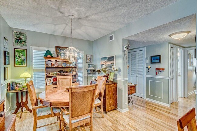 Building Photo - 1071 Sugar Sands Blvd