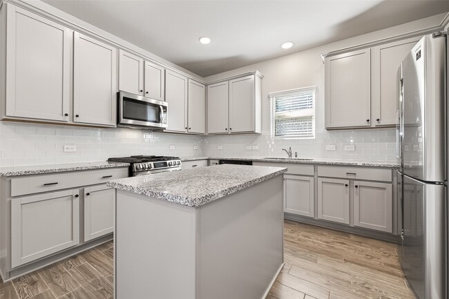 Building Photo - 8415 Chesney Trl