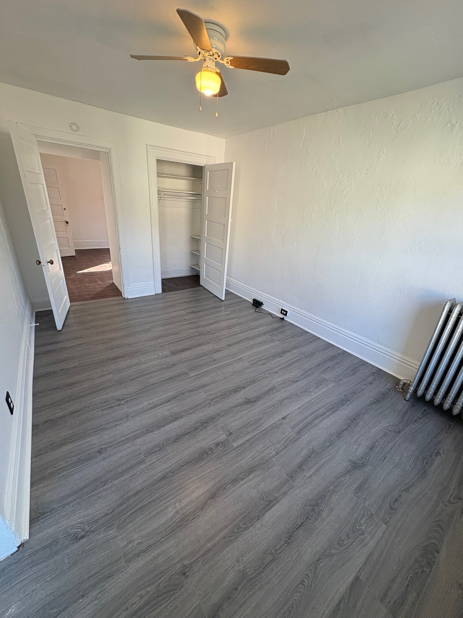 Building Photo - 543 3rd St