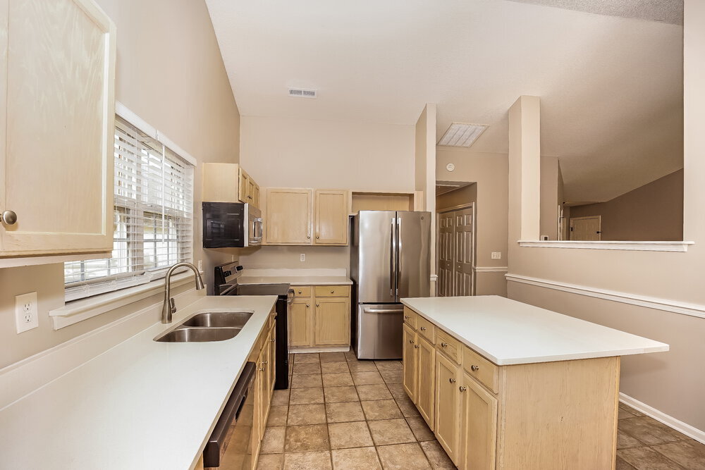 Building Photo - 1039 Sandy Point Dr SW