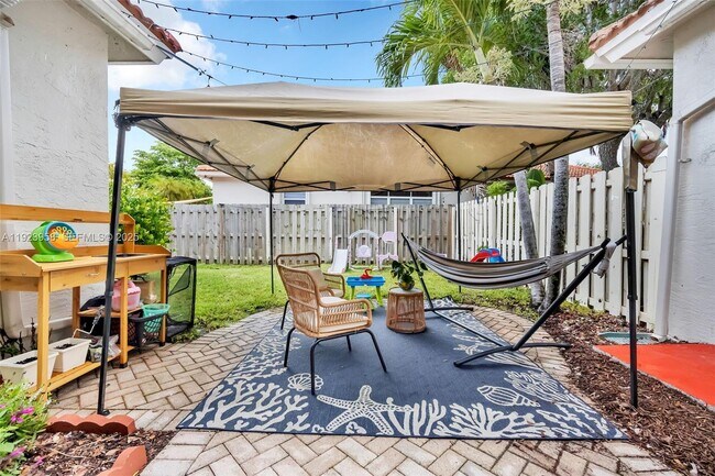 Building Photo - 13174 NW 9th Ct