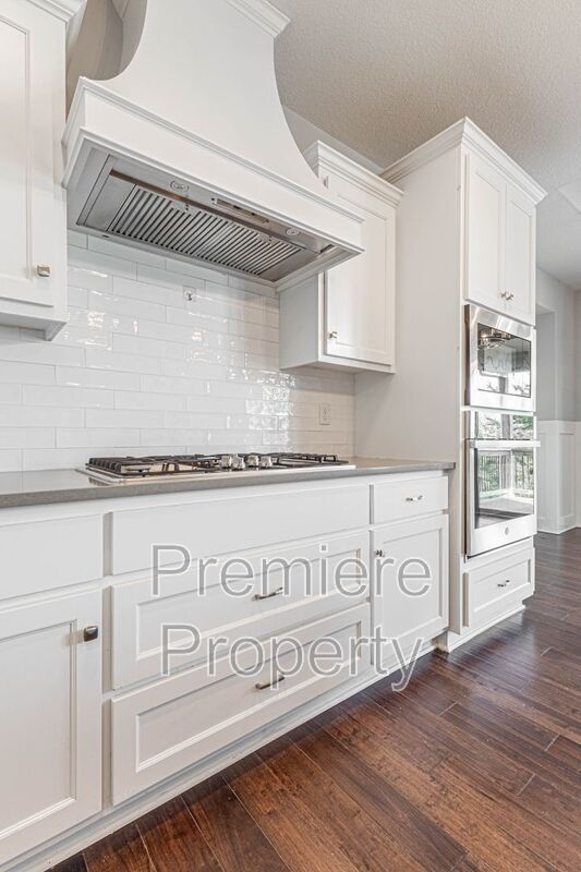 Building Photo - 21470 W 116th Pl