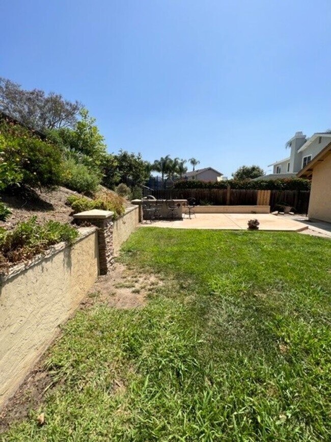 Building Photo - 3 bedroom single story near Lake Blvd