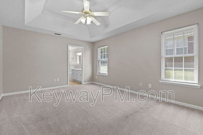 Building Photo - 3920 Nantucket Cir