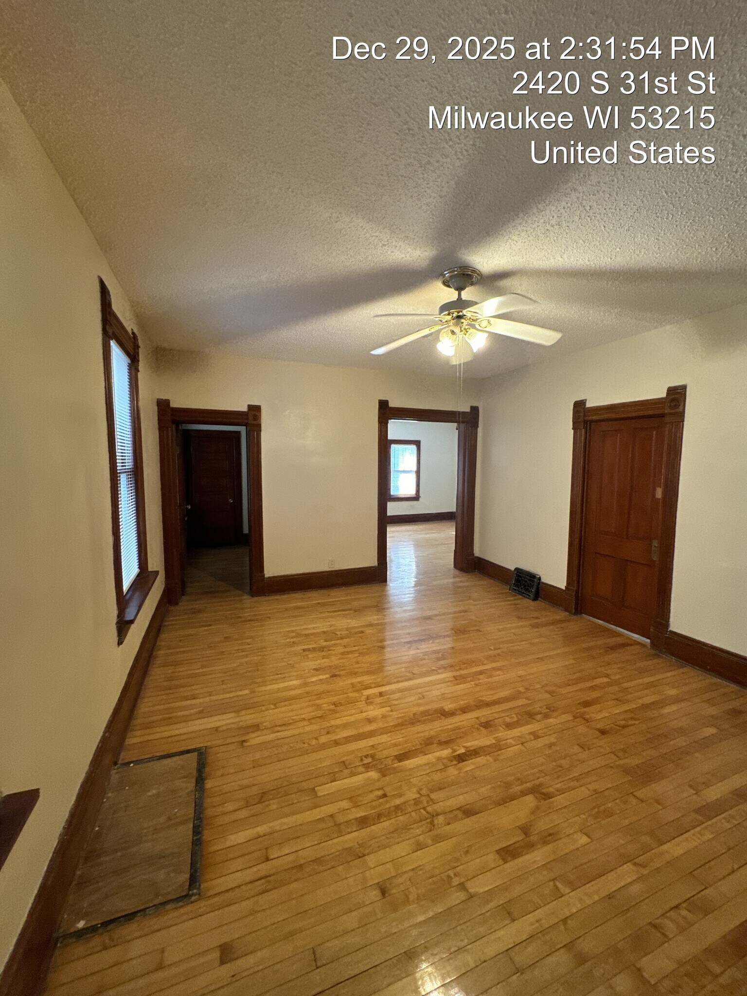 Building Photo - 2420 S 31st St