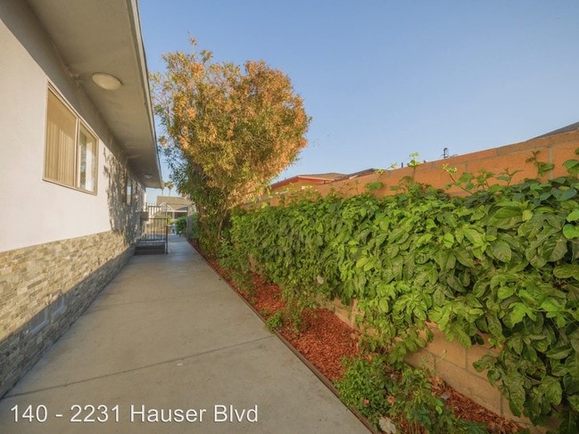 Building Photo - 2231 Hauser Blvd
