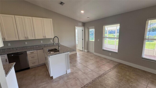 Building Photo - 11728 Shirburn Cir