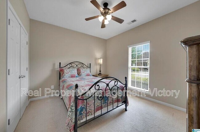 Building Photo - 1056 Crawford Ct