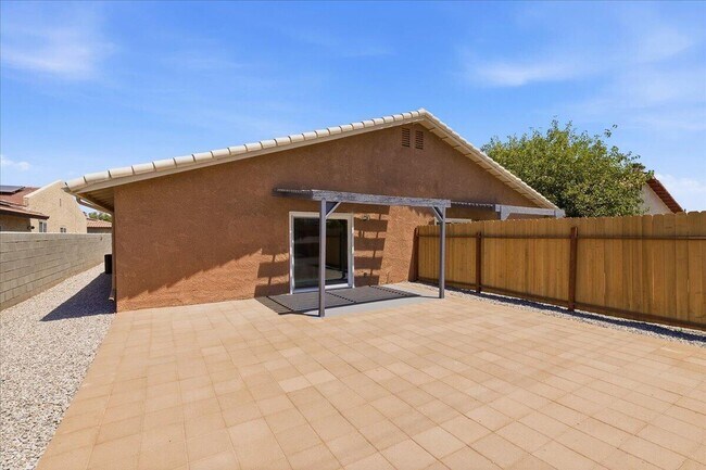 Building Photo - 31601 Avenida Maravilla