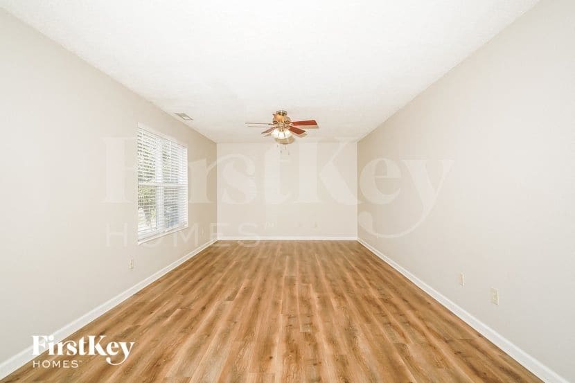 Building Photo - 1177 Alder Rd
