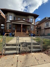 Building Photo - 129-131 Cherry St
