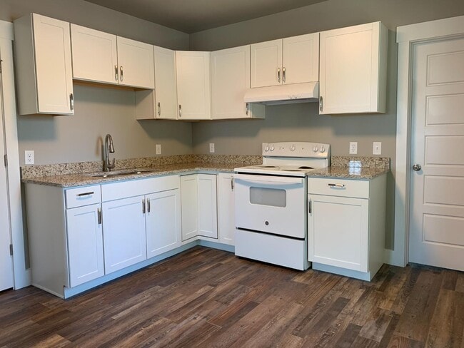 Building Photo - 206 N 18th St