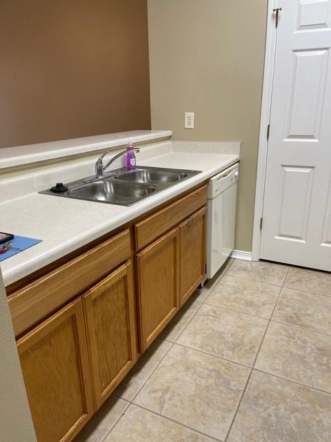 Building Photo - 509 Spartan Drive #5102