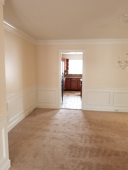 Building Photo - 8141 Madrillon Ct
