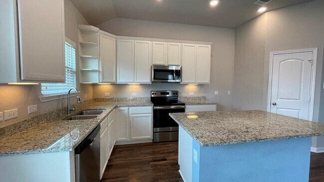Building Photo - 8113 Northgate Lp