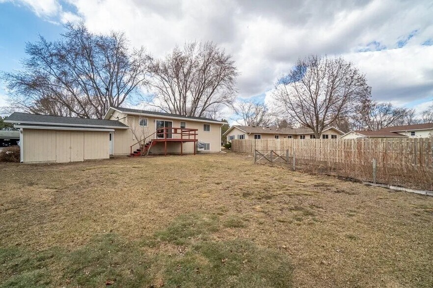 BACKYARD - 3419 Gerrard Ave