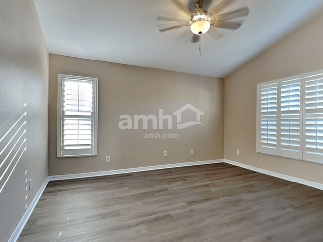 Building Photo - 5334 New Savannah Cir