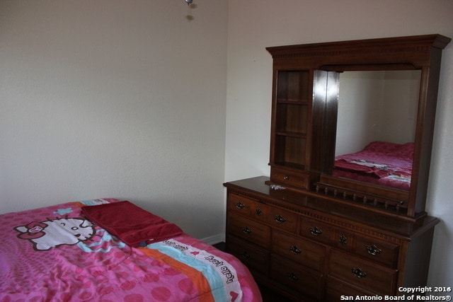 Building Photo - Great 4 Bedroom, 3 Bathroom Home Available in Scenic Hills (Cibolo/Schertz) Realtor Commission: $600