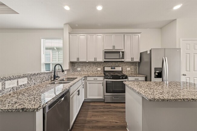 Building Photo - 25543 Pitchfork Ranch Pl