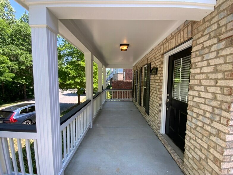 Building Photo - 10220 vanguard pkwy