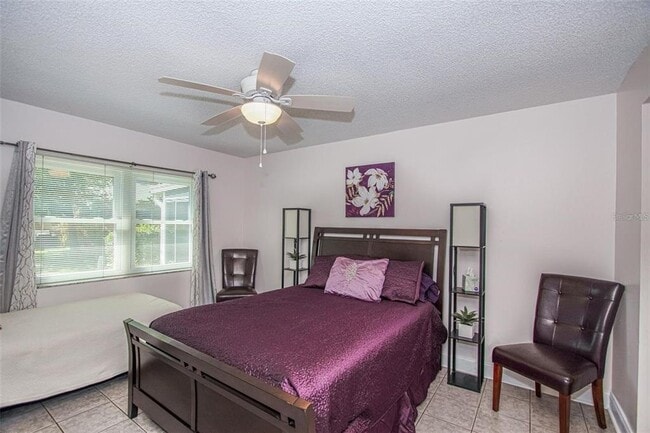 Building Photo - 1393 Cadhay Ct