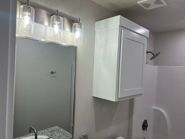 Building Photo - NEW 3 BEDROOM HOME IN ELM MEADOWS!