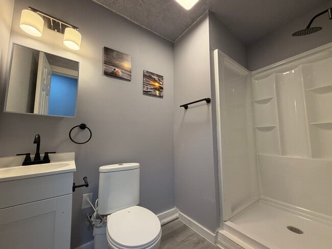 Building Photo - 110 Cimarron Ln