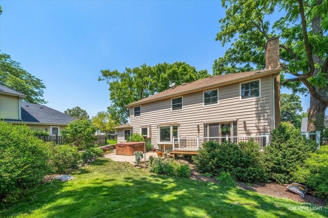 Building Photo - 6382 Twin Oaks Ln