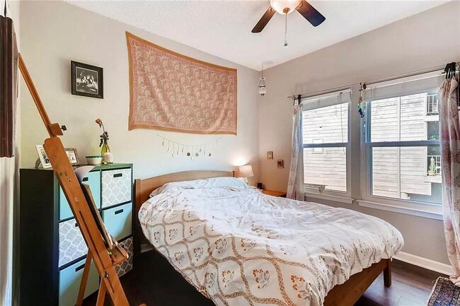 Building Photo - 5313 Indio Dr