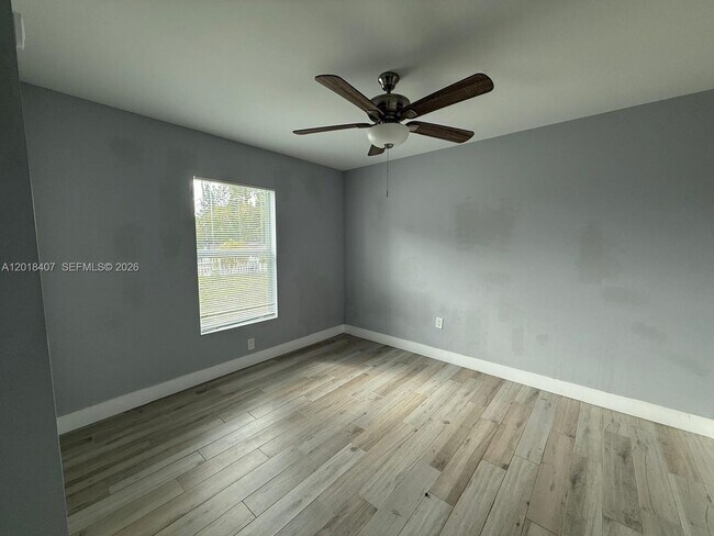 Building Photo - 4393 Davis Rd