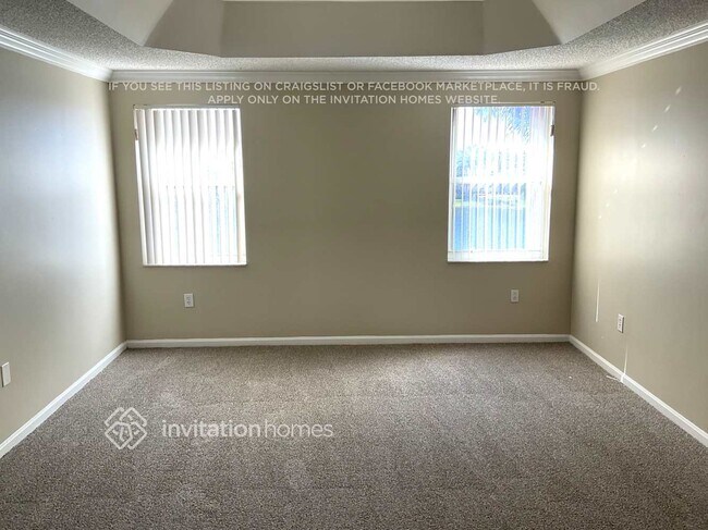 Building Photo - 20382 SW 3rd St