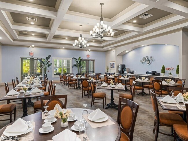 Building Photo - 24100 S Tamiami Trl
