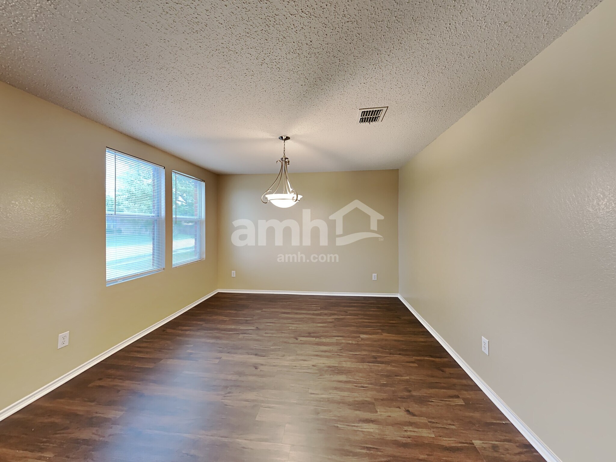 Building Photo - 3124 Prairie Aster Dr