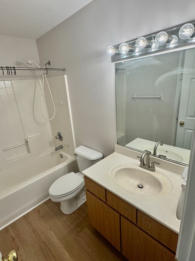 Building Photo - 1562 Indiana Ave