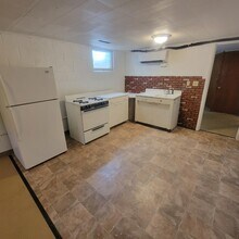 Building Photo - 421 Prentis Ave